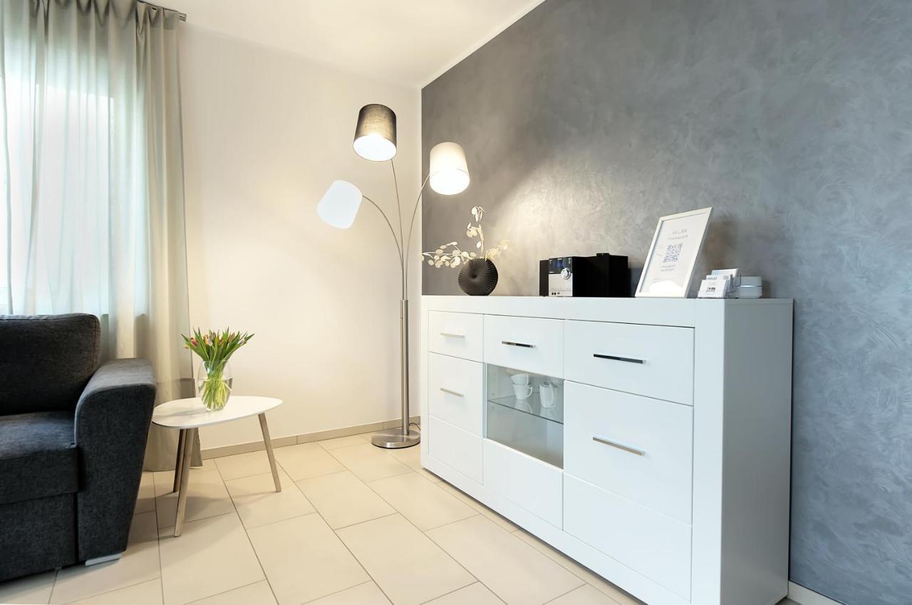 Modern Wohnen I Smart Tv I Terrasse I 2X Parkplatz I 2 Schlafzimmer I 6 Schlafplaetze 바트왼하우젠 외부 사진