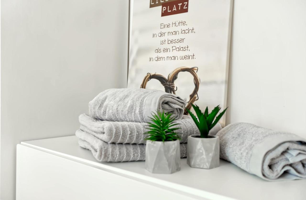 Modern Wohnen I Smart Tv I Terrasse I 2X Parkplatz I 2 Schlafzimmer I 6 Schlafplaetze 바트왼하우젠 외부 사진