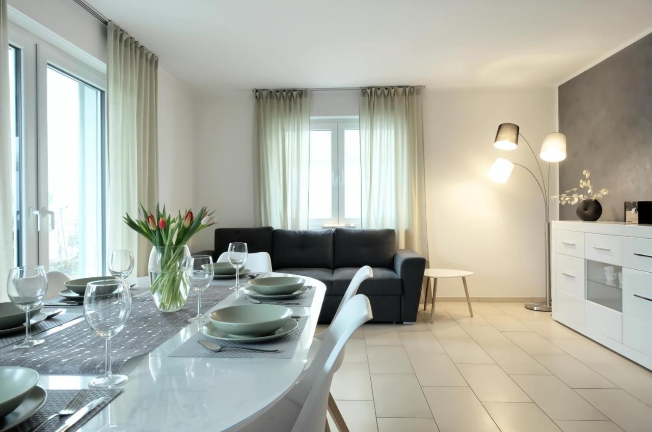 Modern Wohnen I Smart Tv I Terrasse I 2X Parkplatz I 2 Schlafzimmer I 6 Schlafplaetze 바트왼하우젠 외부 사진